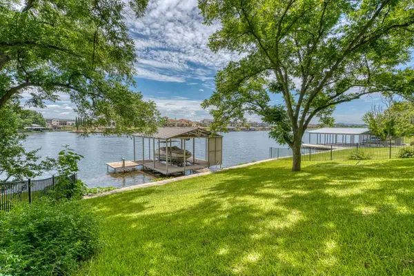 1524 Williams Lakeshore, Kingsland, TX 78643