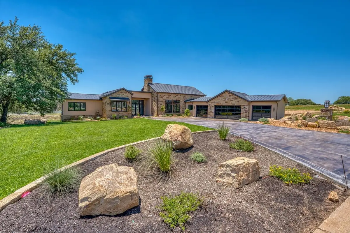 119 Westgate Loop, Horseshoe Bay, TX 78657 - #1