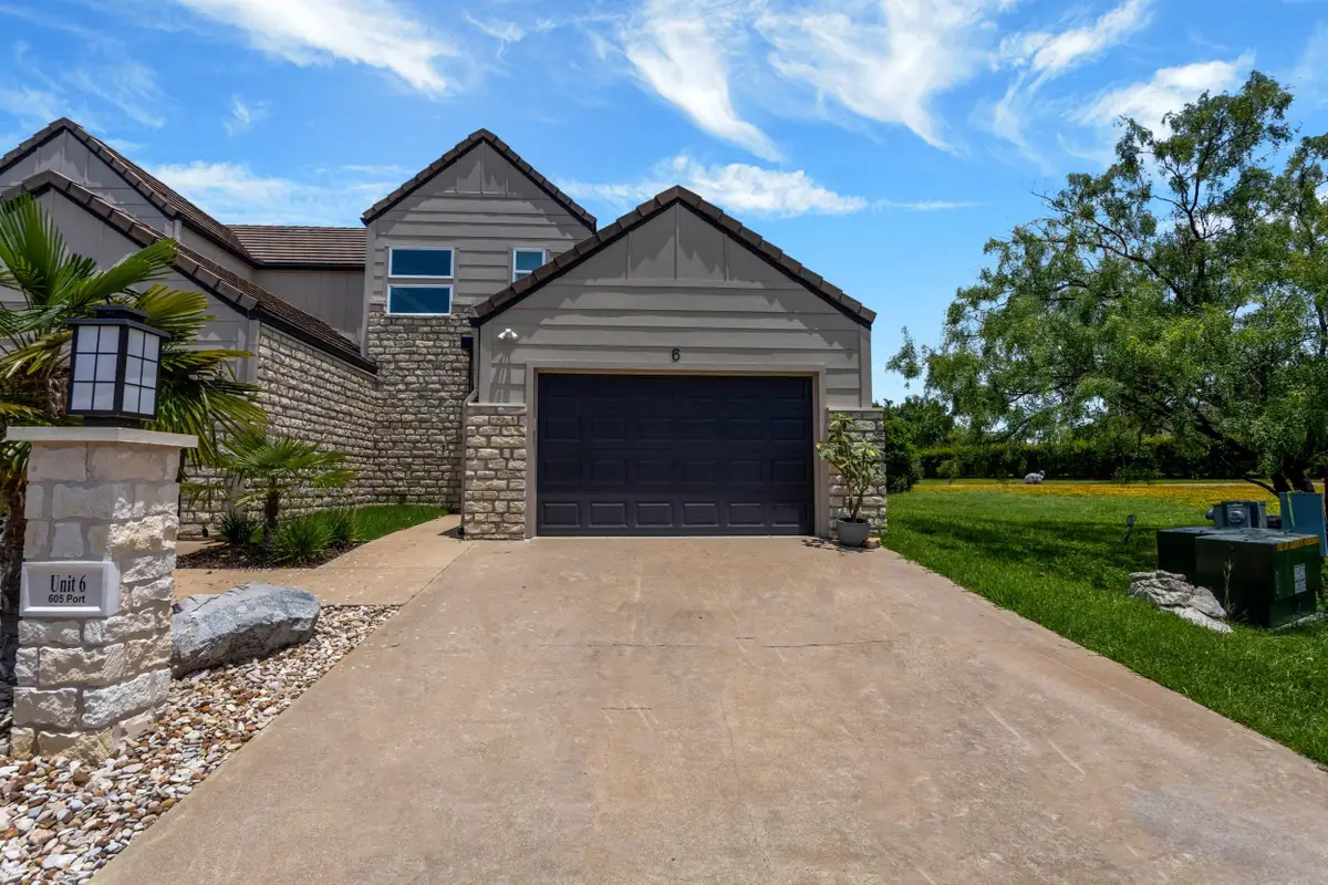 605 Port, Horseshoe Bay, TX 78657 - #1