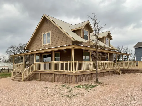 1220 Nora Lane, Kingsland, TX 78639
