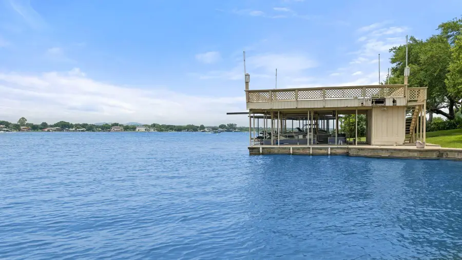 218 Bluebird Circle, Highland Haven, TX 78654 - #2