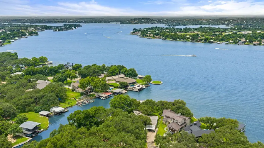 218 Bluebird Circle, Highland Haven, TX 78654 - #2