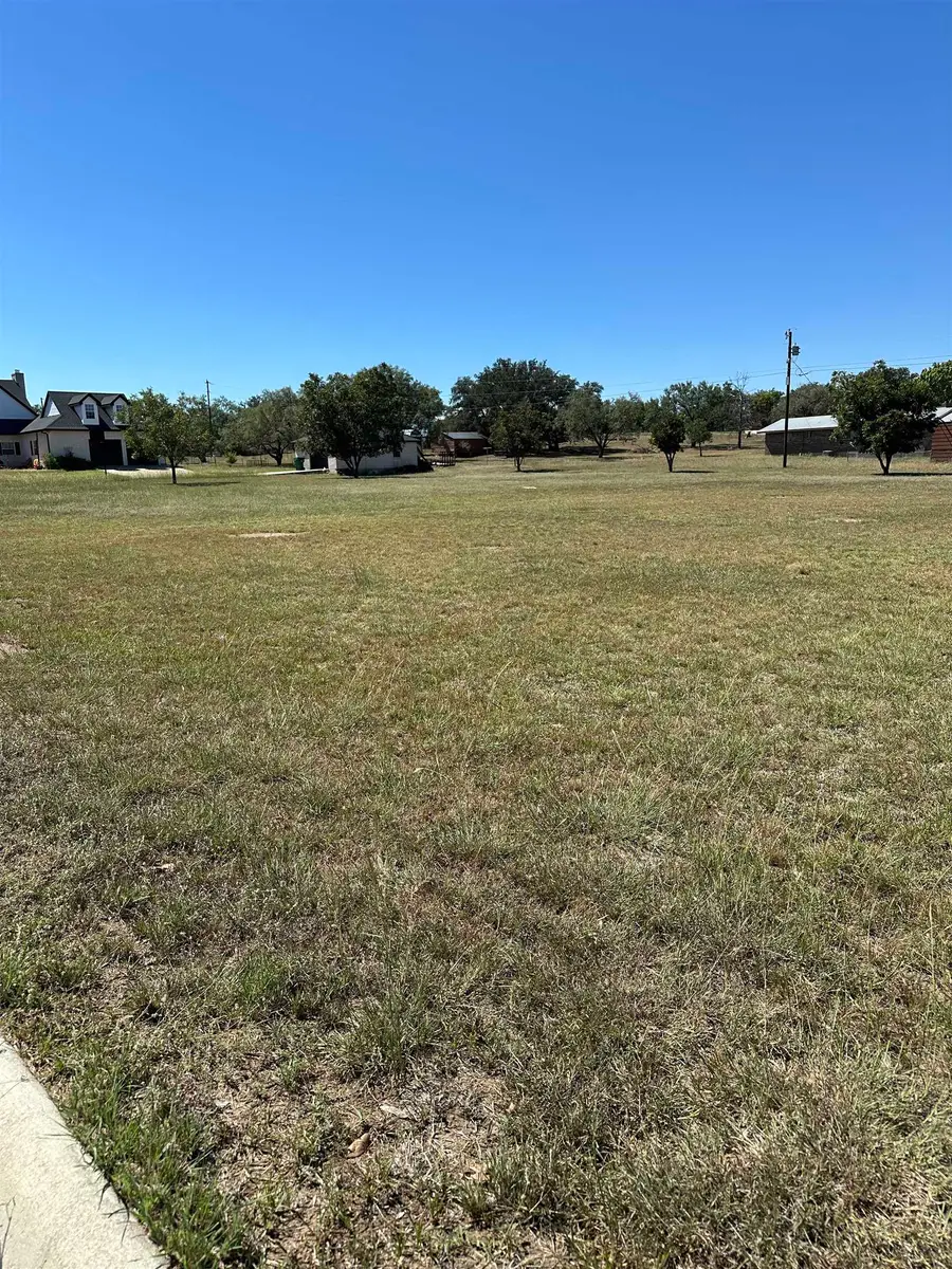 203 Post Oak, Llano, TX 78643 - #3
