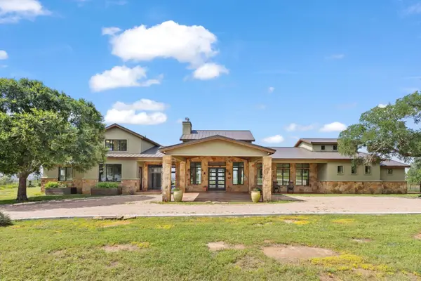935 Scenic View Drive, Marble Falls, TX 78654