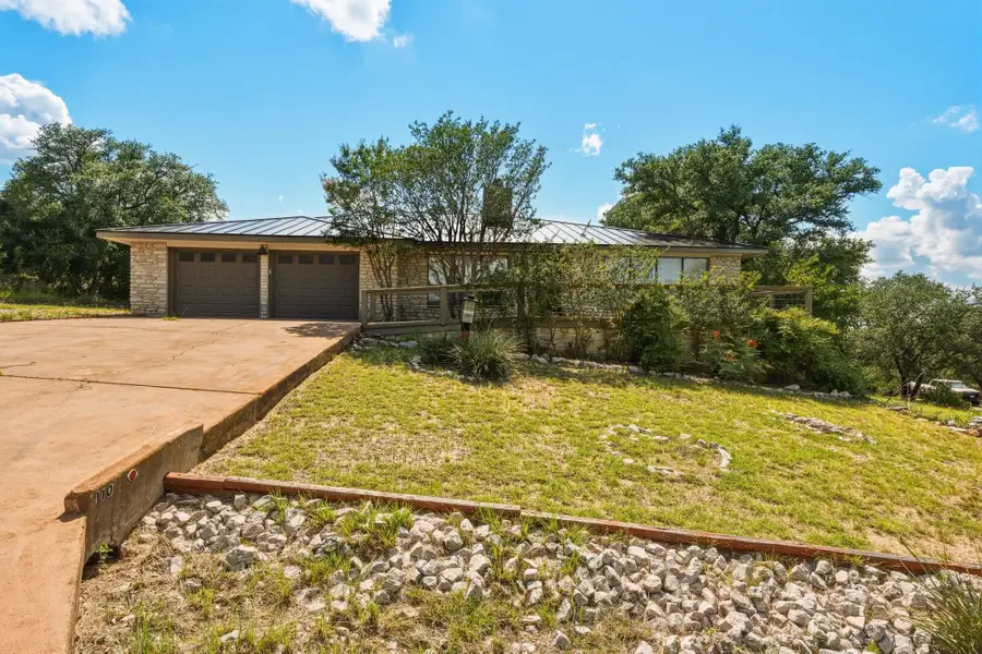 110 Highlands Boulevard, Horseshoe Bay, TX 78657 - #2