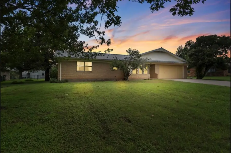 301 Reven Acres Dr, Kingsland, TX 78639 - #2