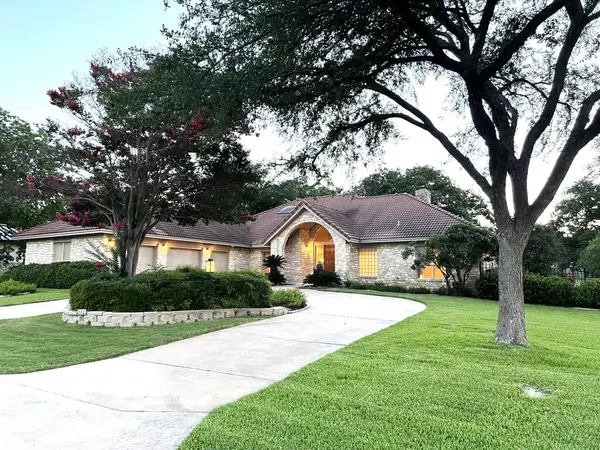 312 N Big Spur Avenue, Horseshoe Bay, TX 78657