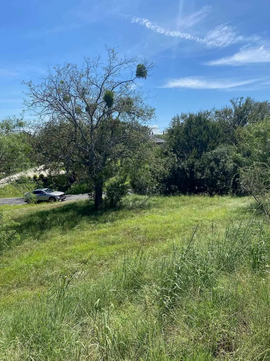 W25058 Apache Tears/white Dove Corner, Horseshoe Bay, TX 78657 - #3