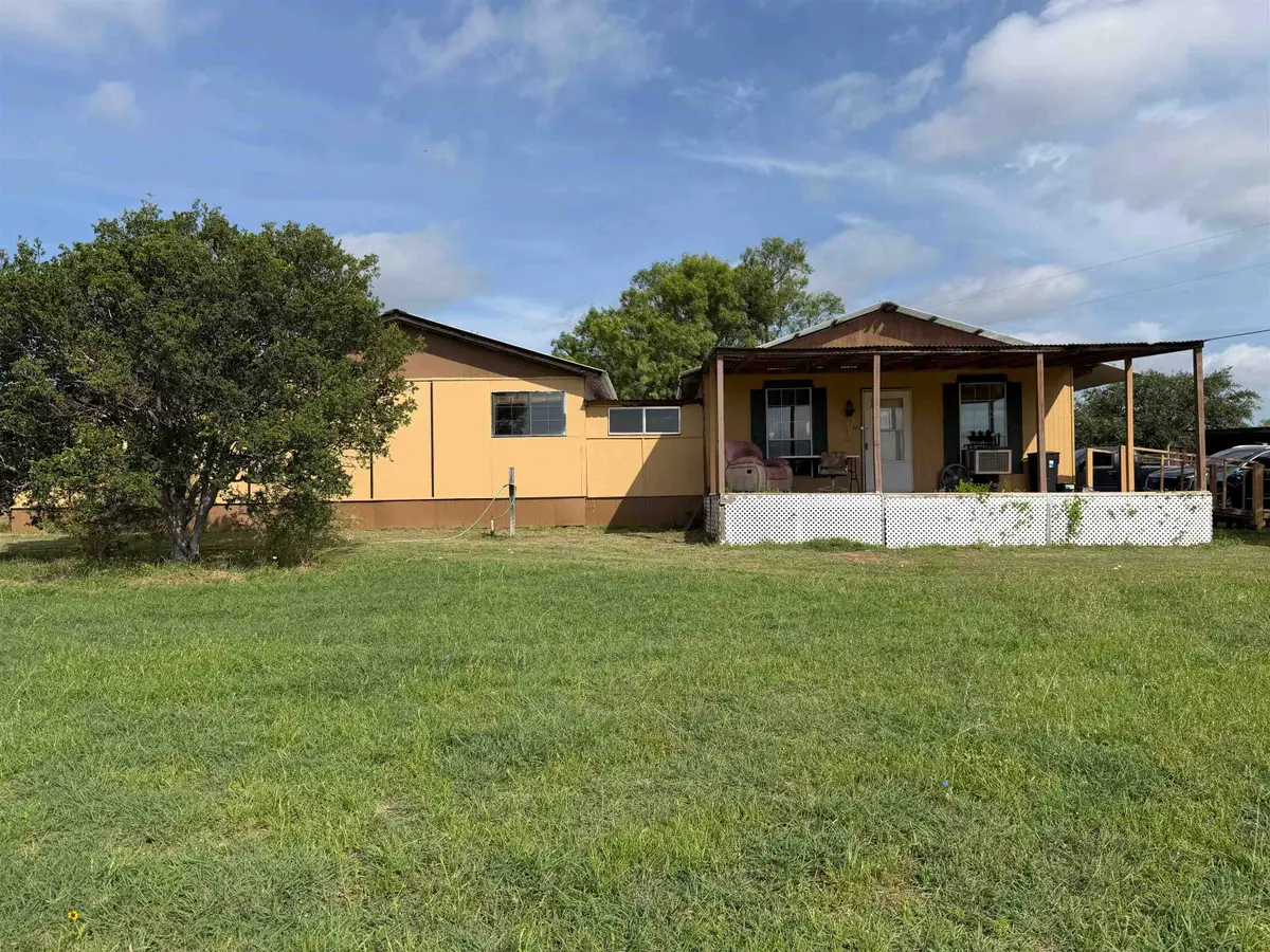 206 Thurman Loop, Llano, TX 78643 - #1
