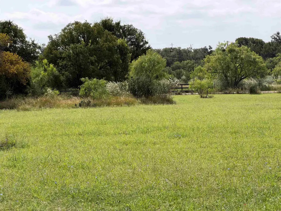 206 Thurman Loop, Llano, TX 78643 - #2