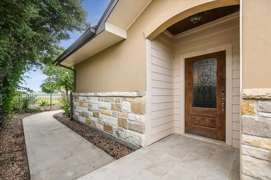 416 Hi Circle W #b, Horseshoe Bay, TX 78657 - #3
