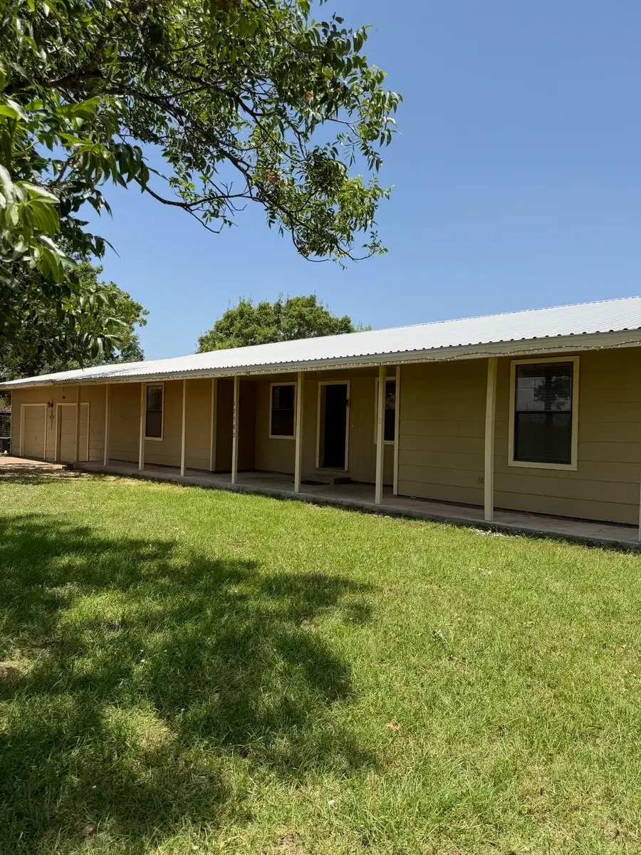 17502 College Street, Pontotoc, TX 76869 - #2