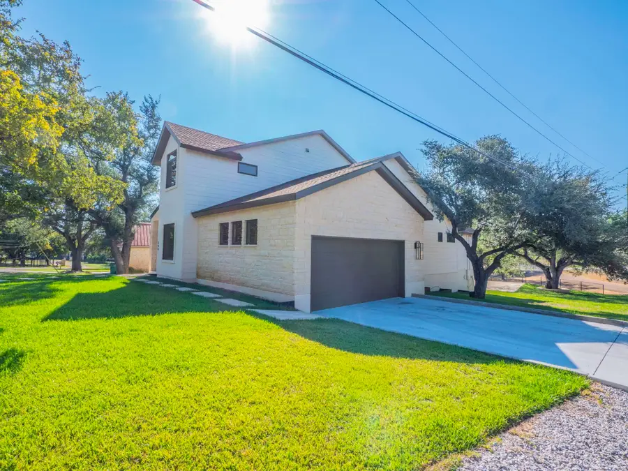300 Deer Drive, Sunrise Beach Village, TX 78643 - #2