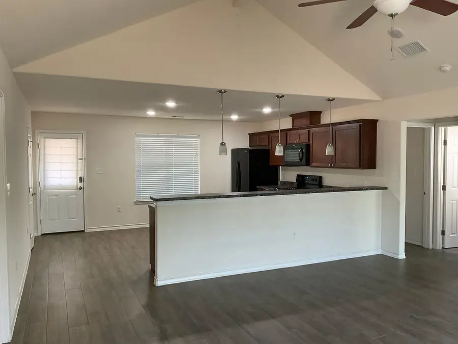 117 N Pass, Kingsland, TX 78639 - #2