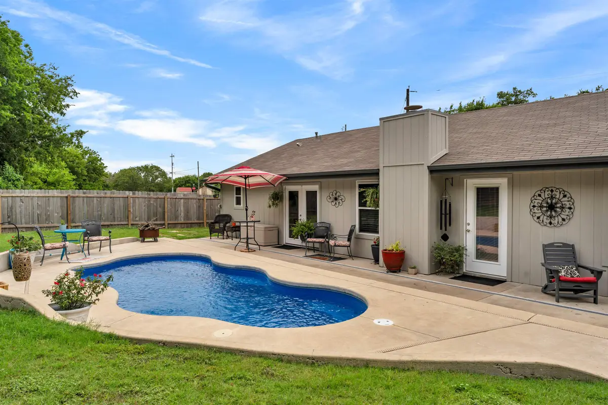 703 Kincheloe, Burnet, TX 78611 - #1