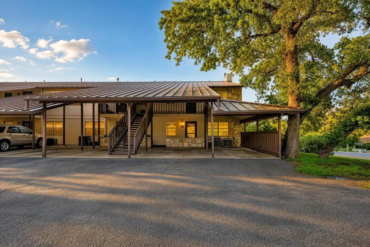 1202 Hi Stirrup #401, Horseshoe Bay, TX 78657 - #1