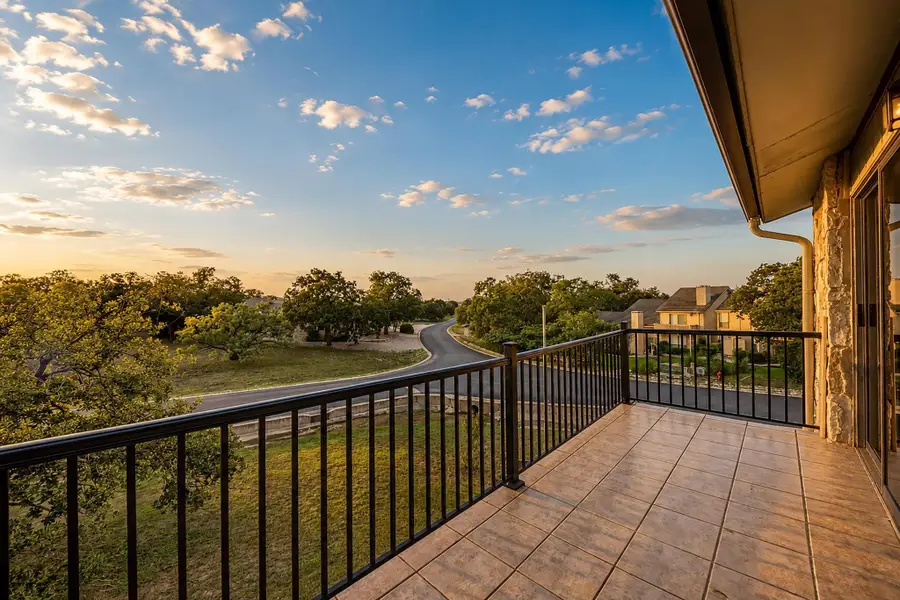 1202 Hi Stirrup #401, Horseshoe Bay, TX 78657 - #2