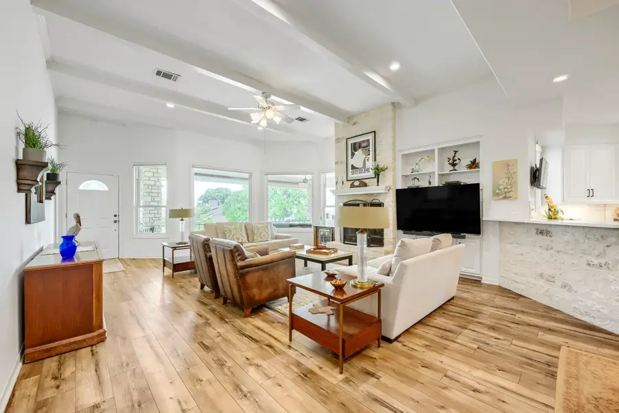 1301 That Away, Horseshoe Bay, TX 78657 - #3