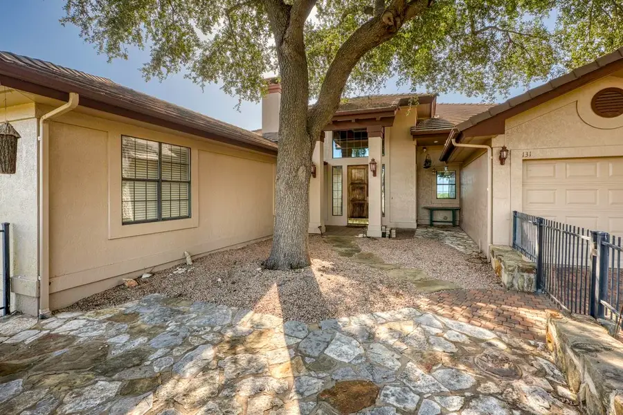 131 Florentine, Horseshoe Bay, TX 78657 - #3