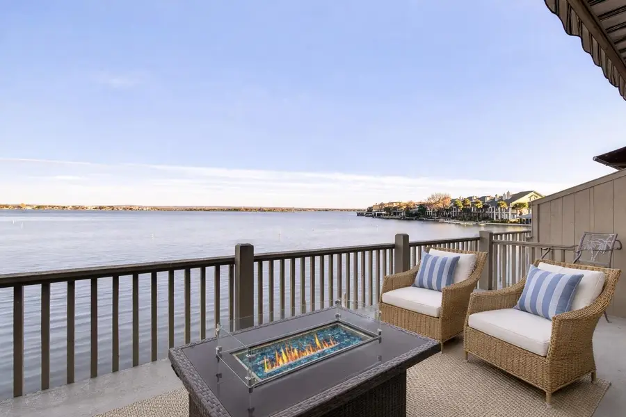 104 Island Dr, Horseshoe Bay, TX 78657 - #2
