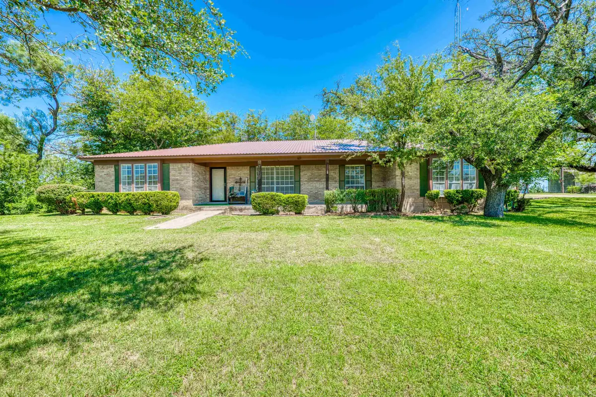 320 County Road 401, Comanche, TX 76442 - #1