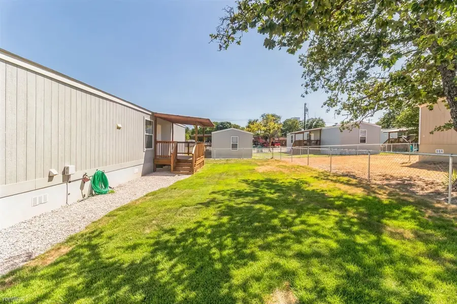 109 E Briar Drive, Granite Shoals, TX 78654 - #3