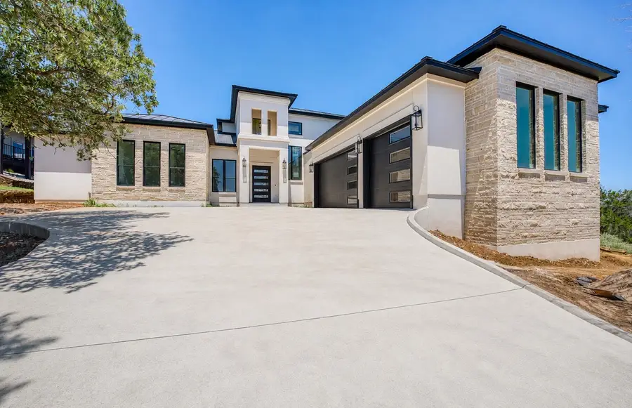 322 Spider Valley, Horseshoe Bay, TX 78657 - #2