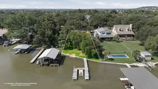 124 S Shorewood Drive, Granite Shoals, TX 78654