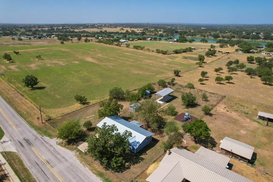 1207 W Haynie Street, Llano, TX 78643 - #2