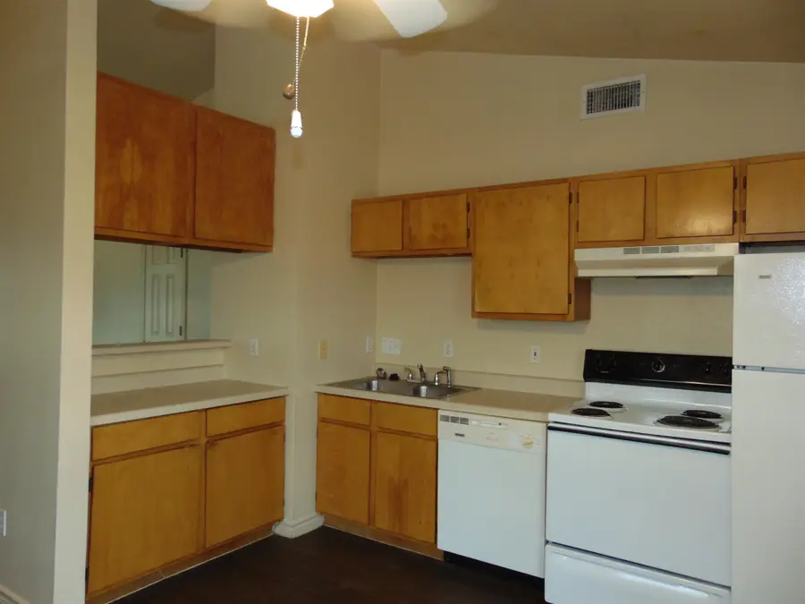 1703A Johnson, Marble Falls, TX 78654 - #2