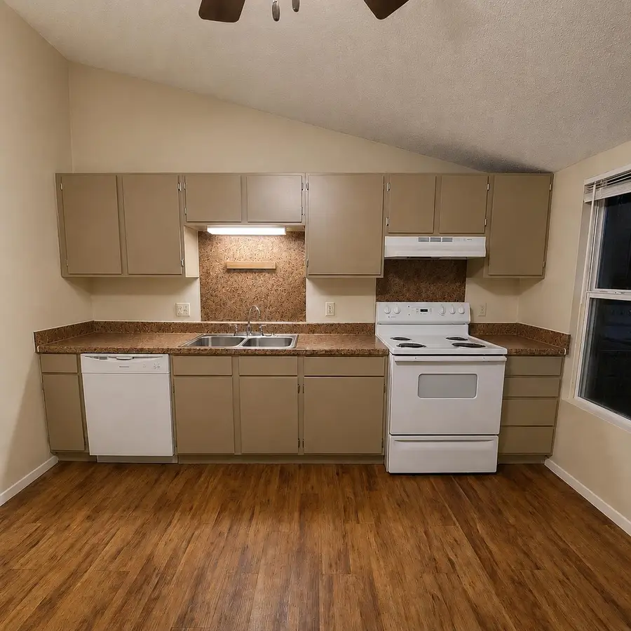 501 S Avenue N, #12, Marble Falls, TX 78654 - #3