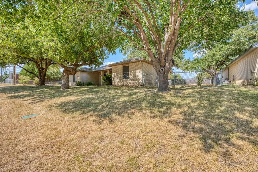 2224 Ridgeview, Kingsland, TX 78639 - #3