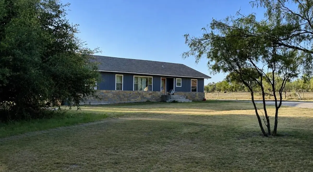 3930 Country Side Drive, Brownwood, TX 76801-7632 - #1