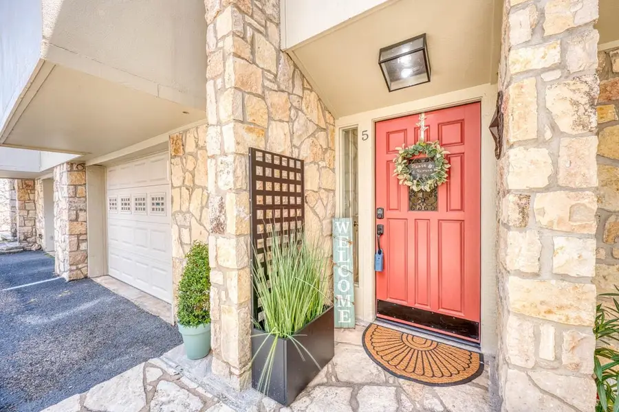 200 Free Rein, Horseshoe Bay, TX 78657 - #3