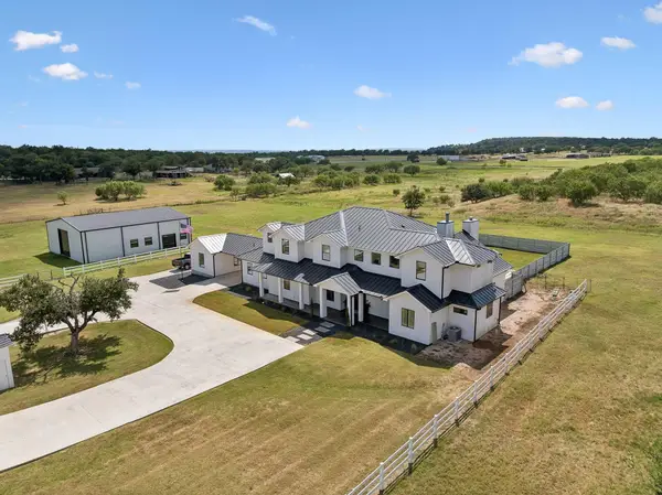 424 Tokim Drive, Marble Falls, TX 78654
