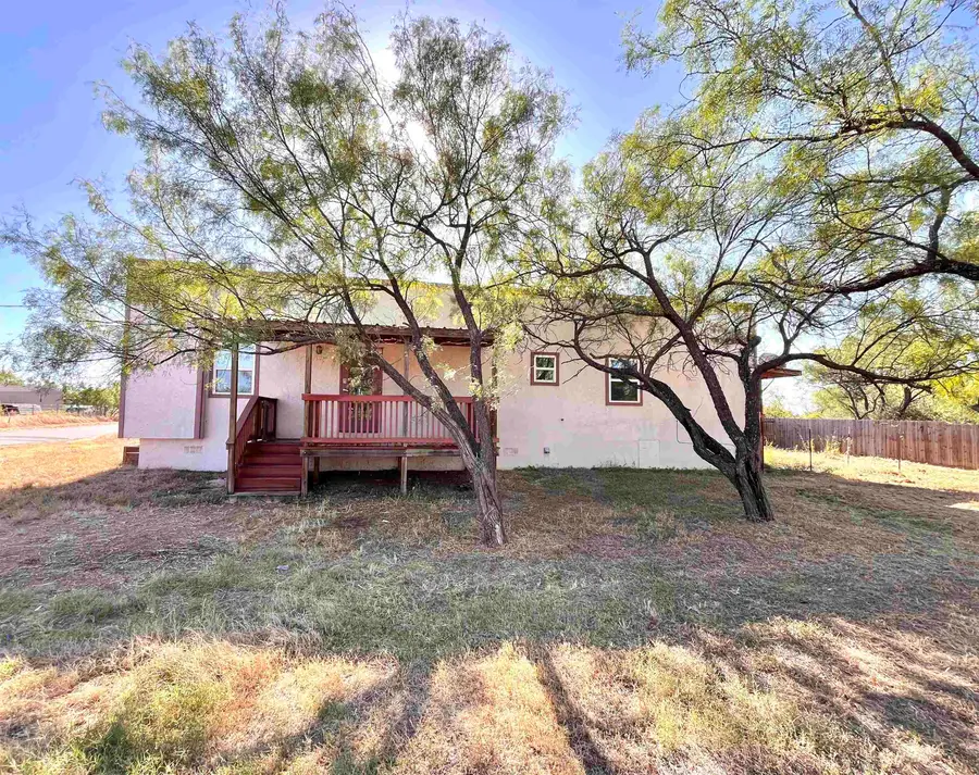 711 Dallas Street, Kingsland, TX 78639 - #3