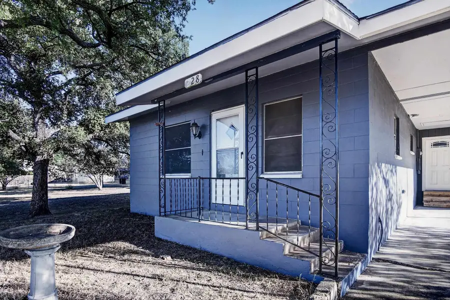 228 E Bluebriar, Granite Shoals, TX 78654-2118 - #2