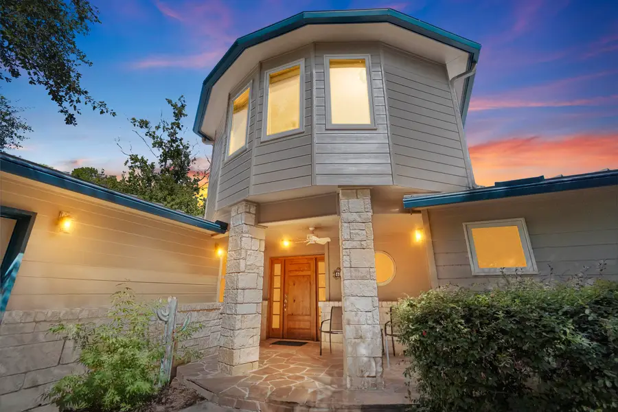 414 Island Lodges Dr, Buchanan Dam, TX 78609 - #2