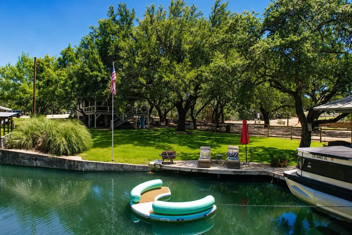 1001 N Shorewood Drive, Granite Shoals, TX 78654 - #1
