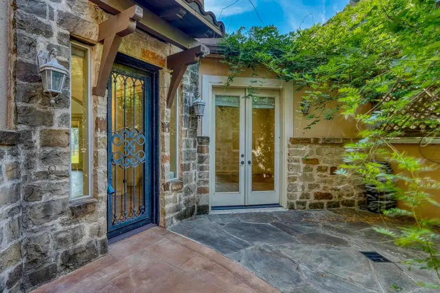 101 Maravilla Way, Horseshoe Bay, TX 78657 - #3
