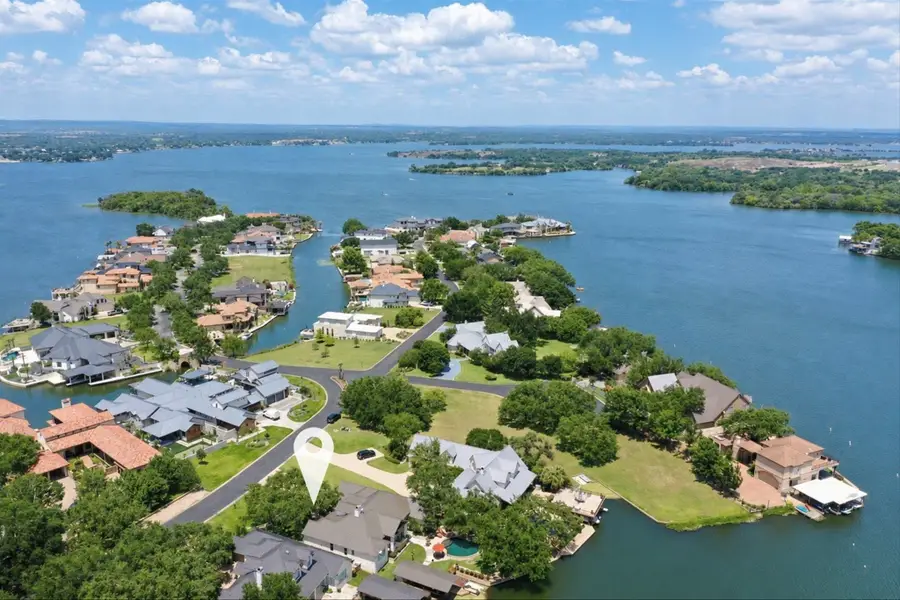 113 Wennmohs Place, Horseshoe Bay, TX 78657 - #2