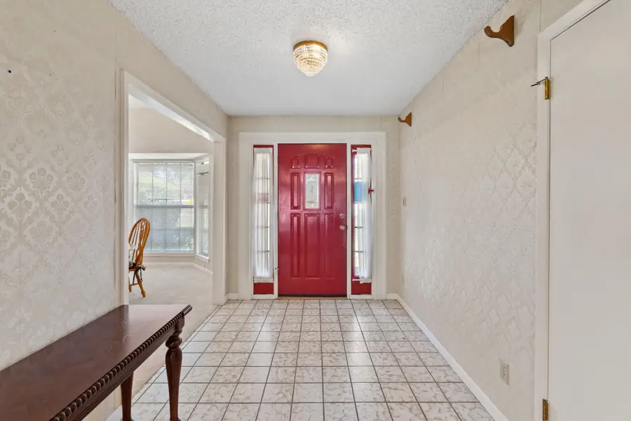 419 Olympia Fields, Meadowlakes, TX 78654 - #2
