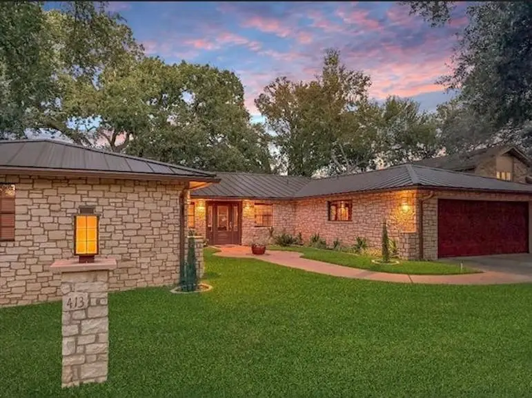 413 Silver Spur, Horseshoe Bay, TX 78657 - #1