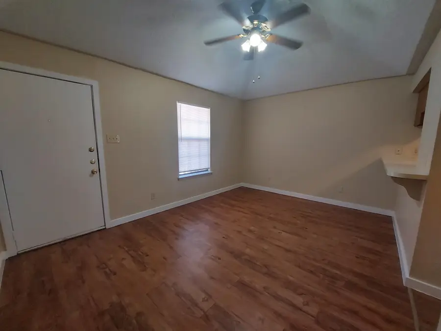 1016 Ninth Street, Marble Falls, TX 78654 - #3