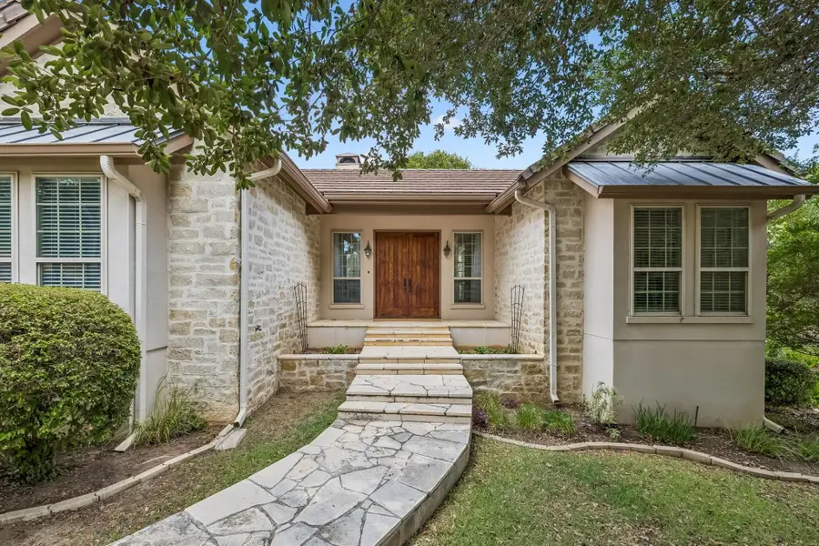 302 Tungsten, Horseshoe Bay, TX 78657 - #2
