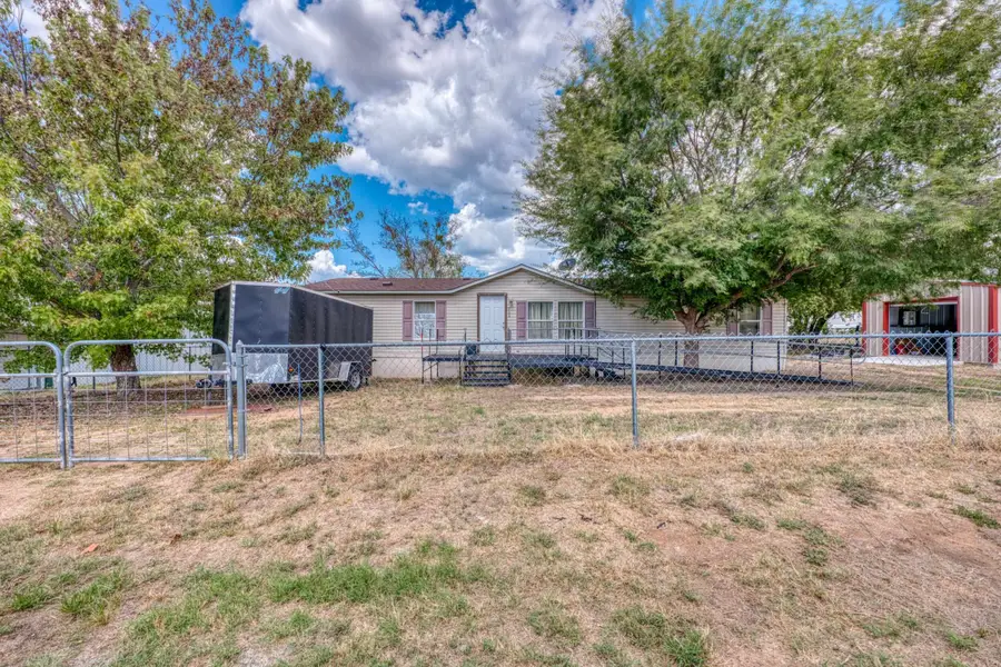 960 Navajo Dr, Burnet, TX 78611 - #3