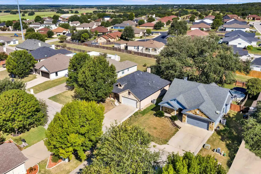 206 Cailin Ct, Burnet, TX 78611 - #2