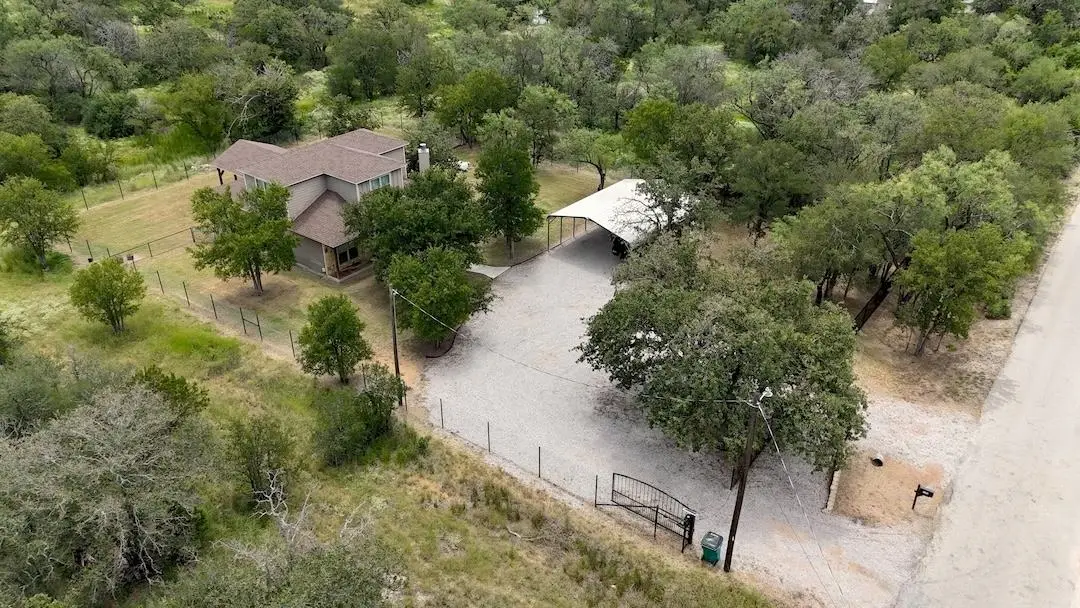 1706 Link Drive, Kingsland, TX 78639 - #1
