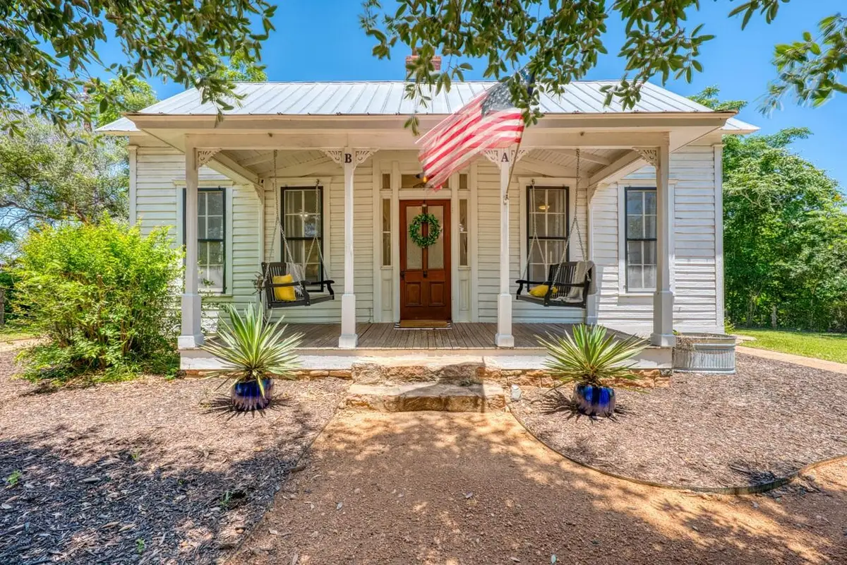 700 Bayley Street, Llano, TX 78643 - #1