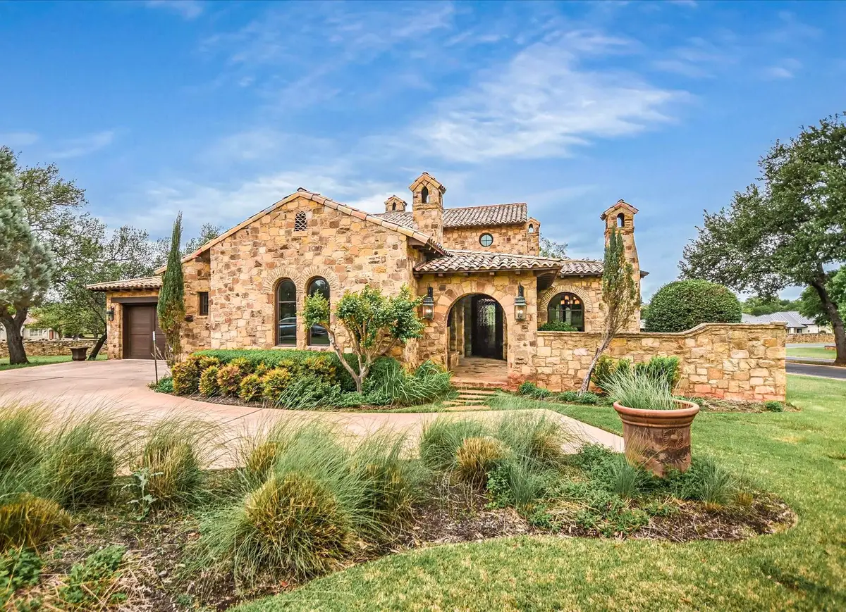 100 Milagro, Horseshoe Bay, TX 78657 - #1